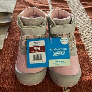 Stride Rite 360 boots, size 9